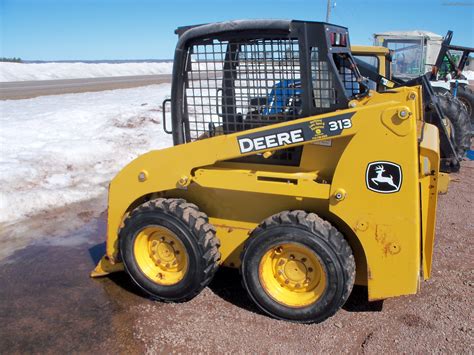 313 john deere skid steer|john deere 313 load rating.